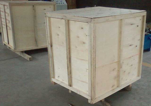 風(fēng)機(jī)木箱